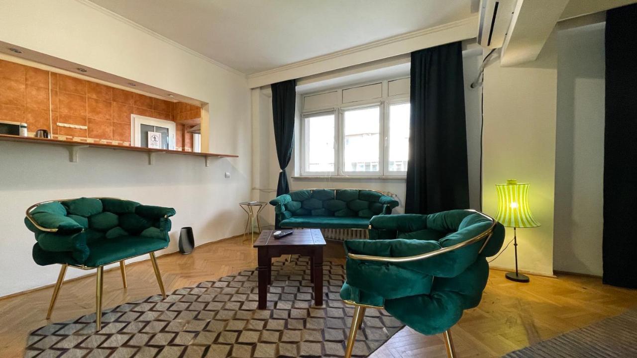 Terrace Balcony Downtown Delight Old Town Oasis City Center Universitate Square Old Town Βουκουρέστι Εξωτερικό φωτογραφία