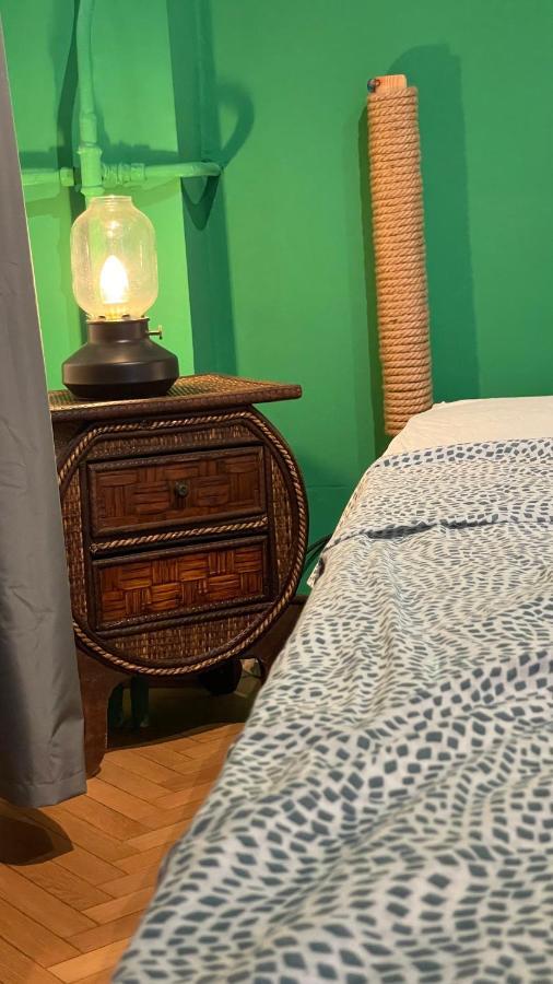 Terrace Balcony Downtown Delight Old Town Oasis City Center Universitate Square Old Town Βουκουρέστι Εξωτερικό φωτογραφία