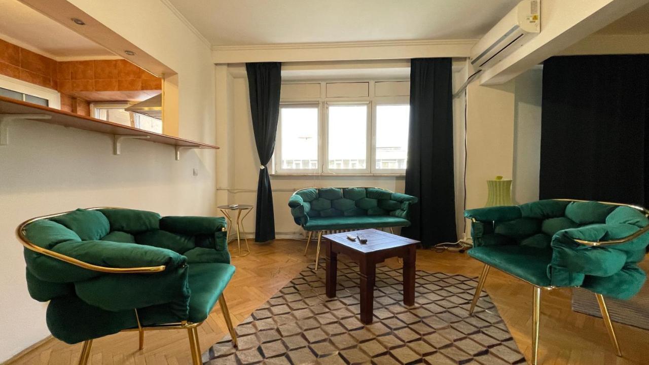 Terrace Balcony Downtown Delight Old Town Oasis City Center Universitate Square Old Town Βουκουρέστι Εξωτερικό φωτογραφία